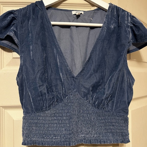 NWOT AERIE V-neck velvet top with stretchy waistband - Picture 3 of 5